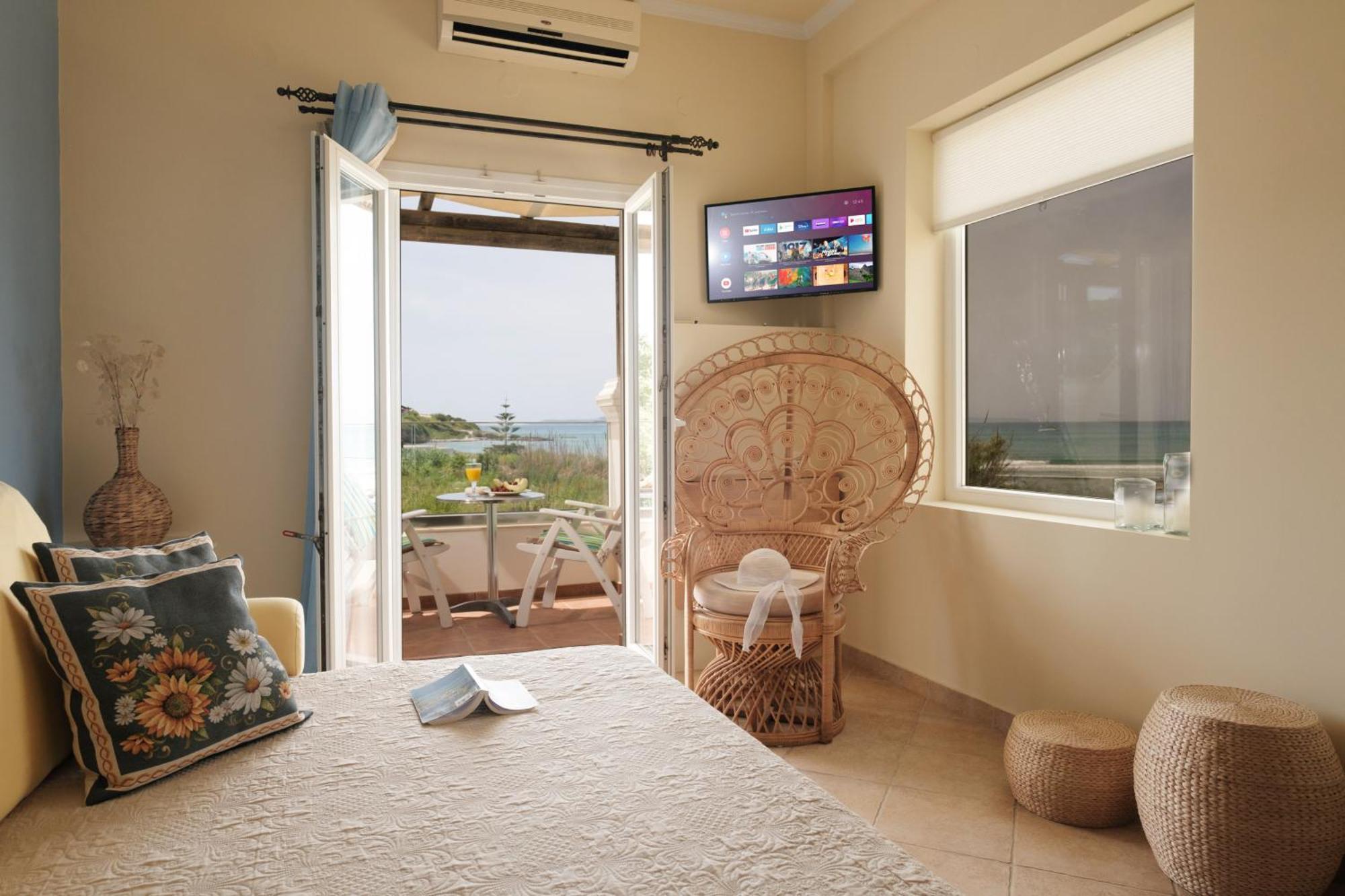 Margarita's Luxury Aparthotel *